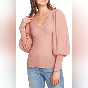 1. State Small Blouson Sleeve V-Neck Waffle Textured Fabric Maple Blush color